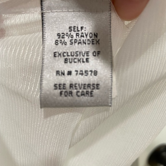 Cache Bodycon Multi -Color Dress~with Red Buckle Size 10 1 time worn on a cruise - Picture 5 of 7